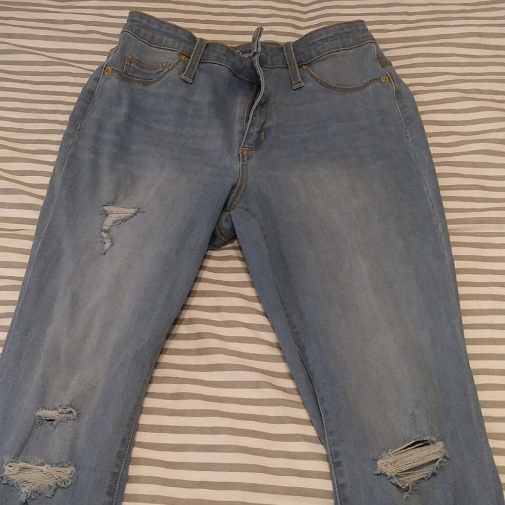 Universal Thread Skinny Jean size 6/28R Stretch